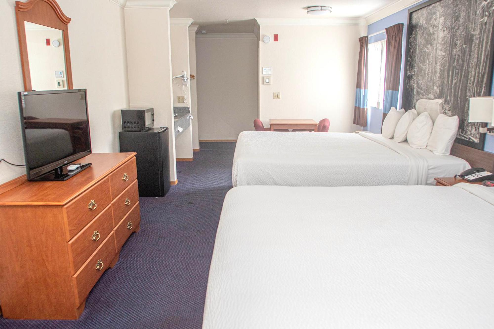 Creekside Inn & Suites Willits Εξωτερικό φωτογραφία