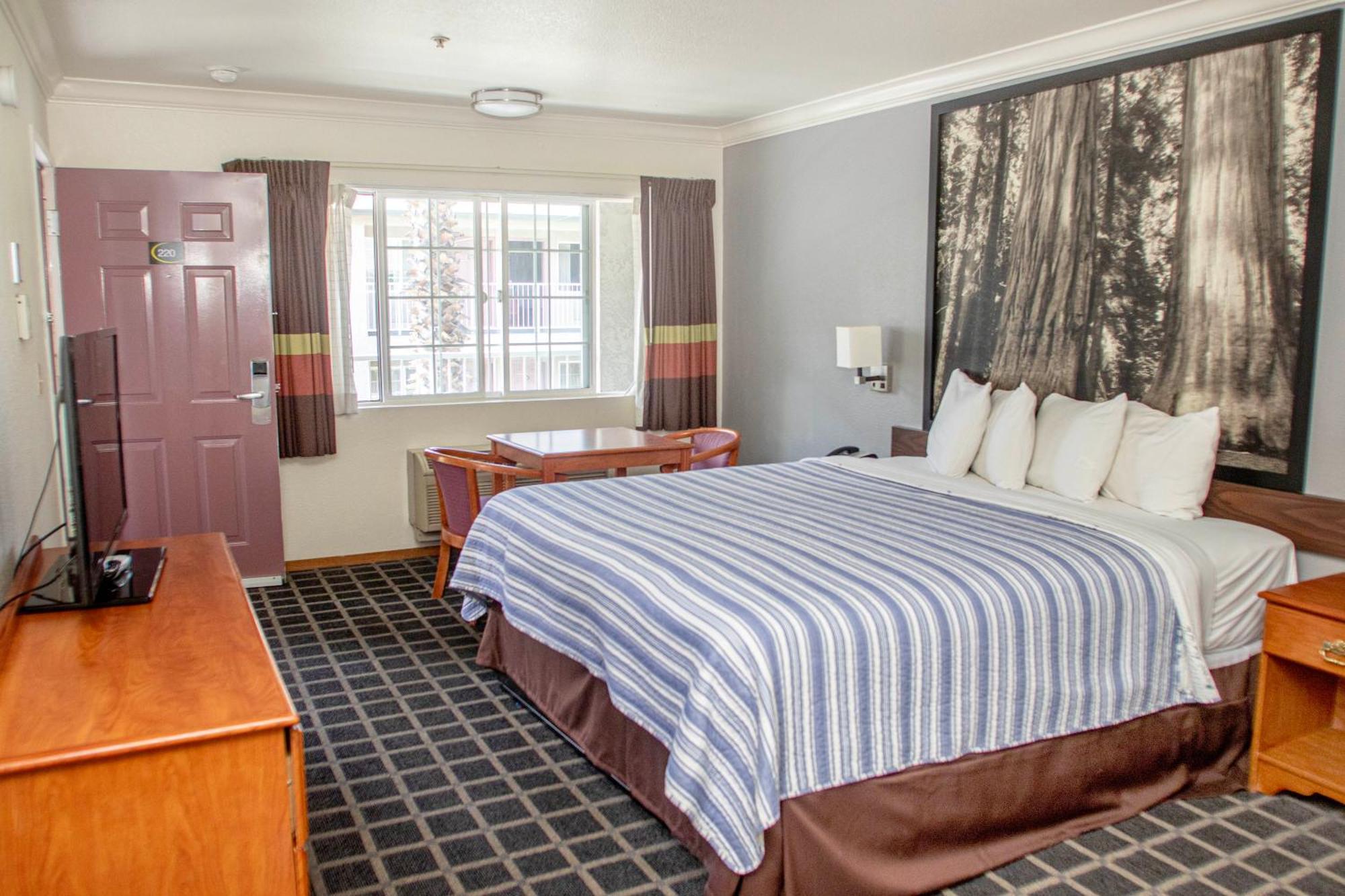 Creekside Inn & Suites Willits Εξωτερικό φωτογραφία