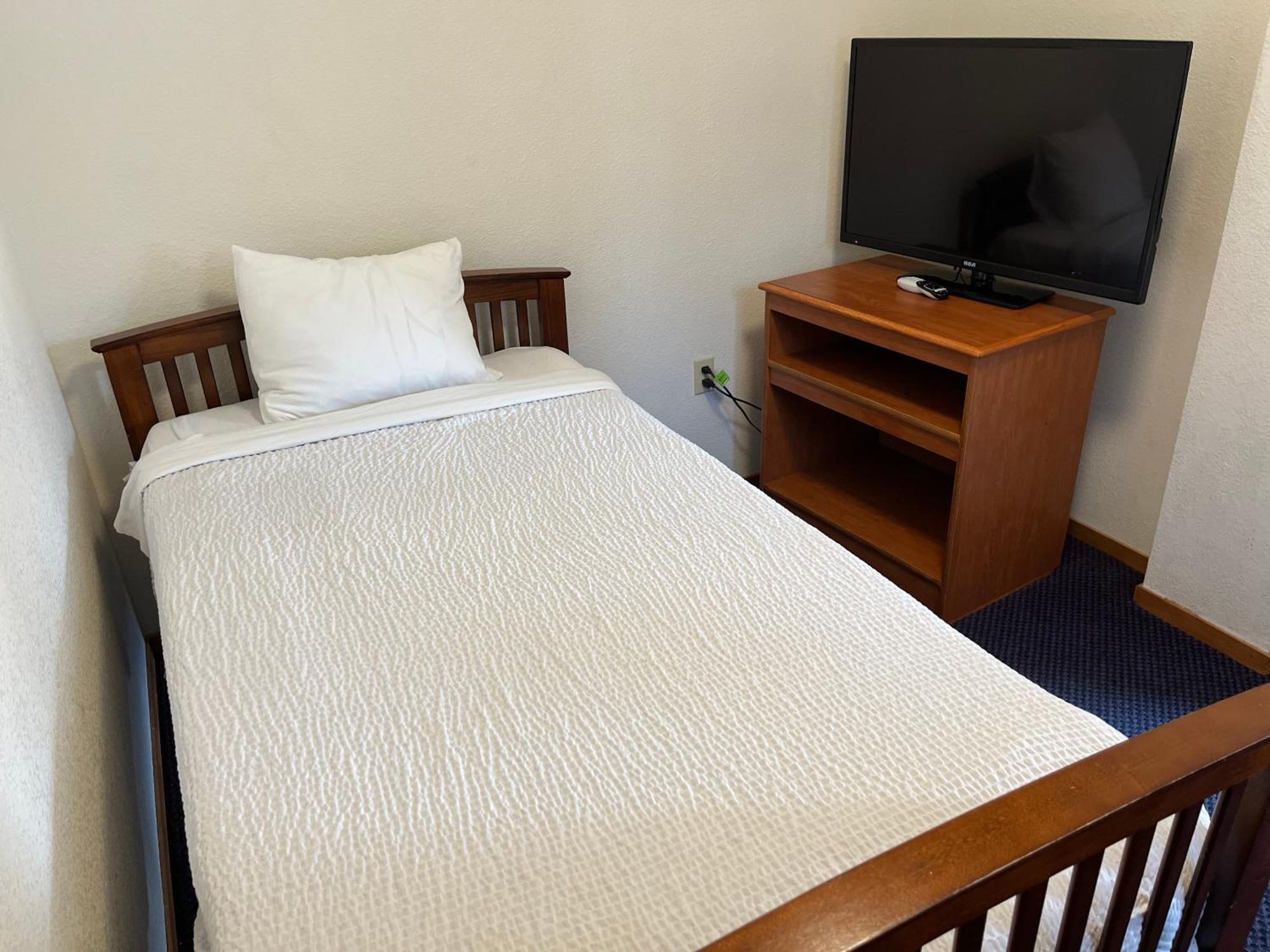 Creekside Inn & Suites Willits Εξωτερικό φωτογραφία