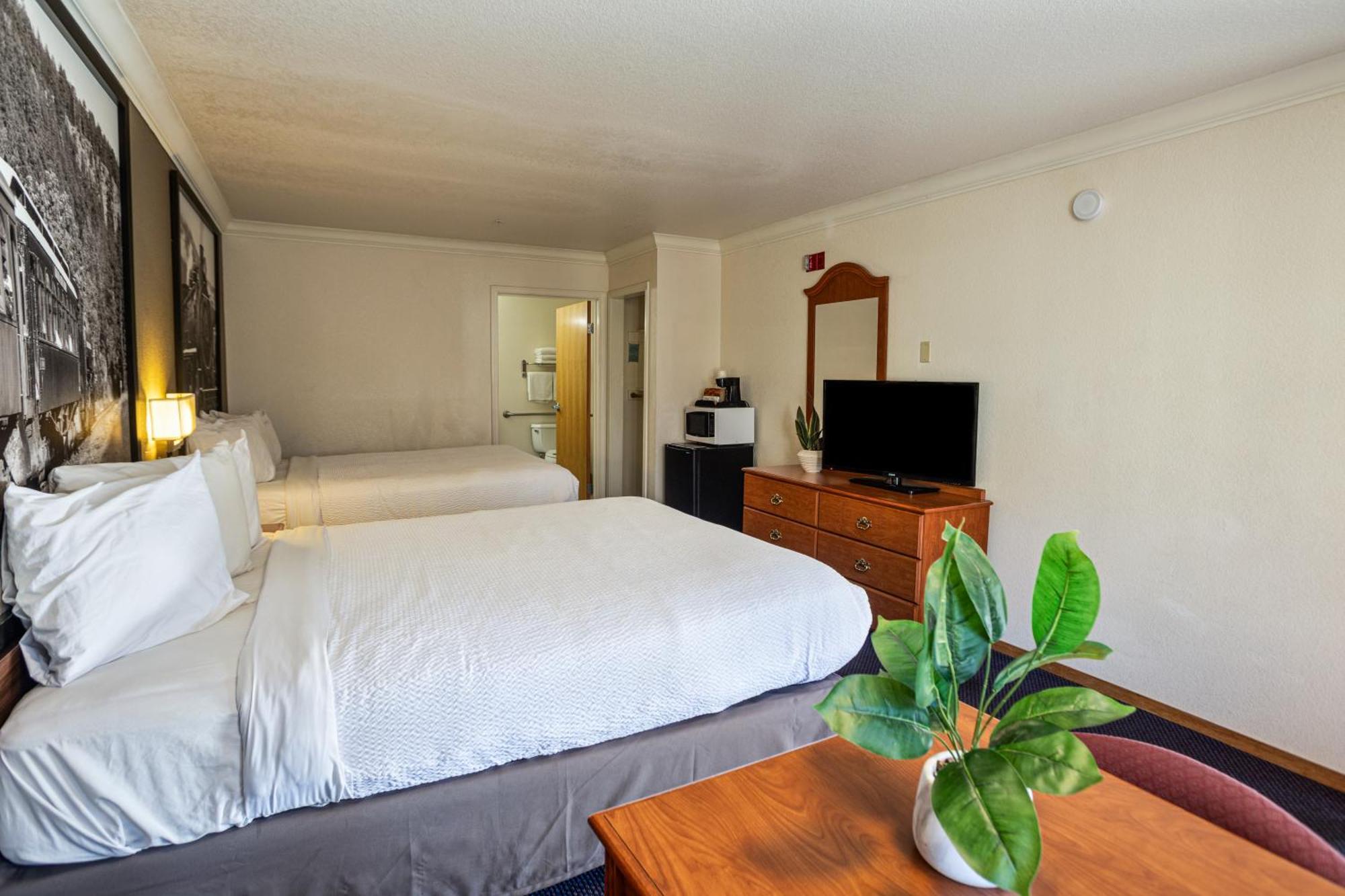 Creekside Inn & Suites Willits Εξωτερικό φωτογραφία