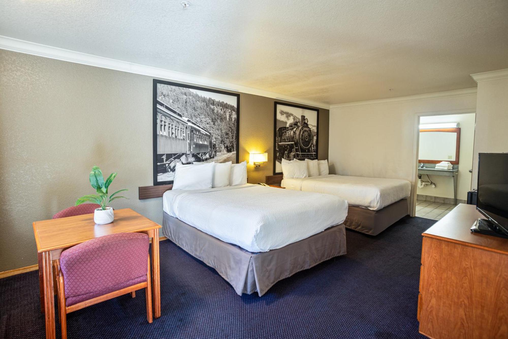 Creekside Inn & Suites Willits Εξωτερικό φωτογραφία