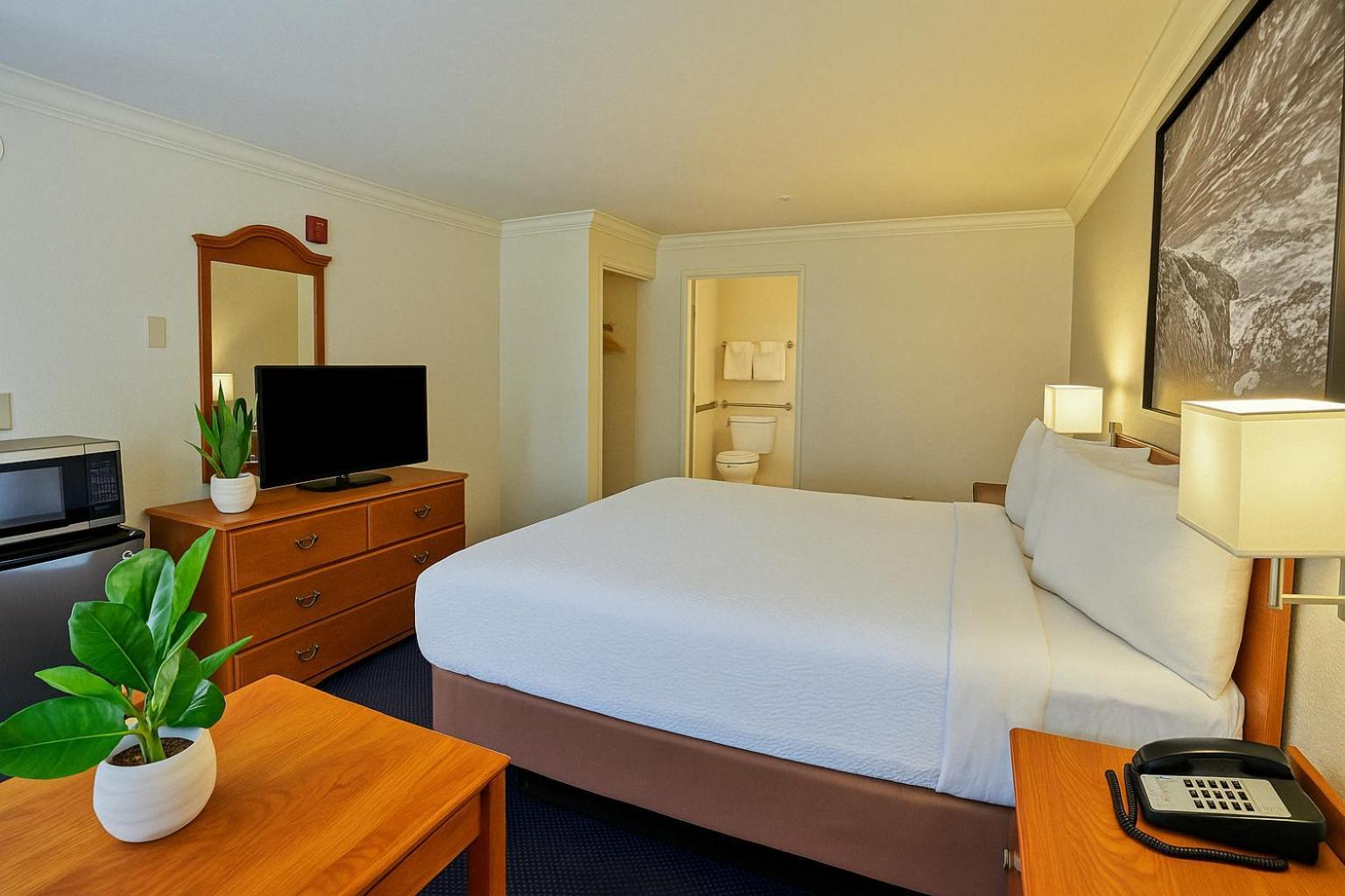 Creekside Inn & Suites Willits Εξωτερικό φωτογραφία